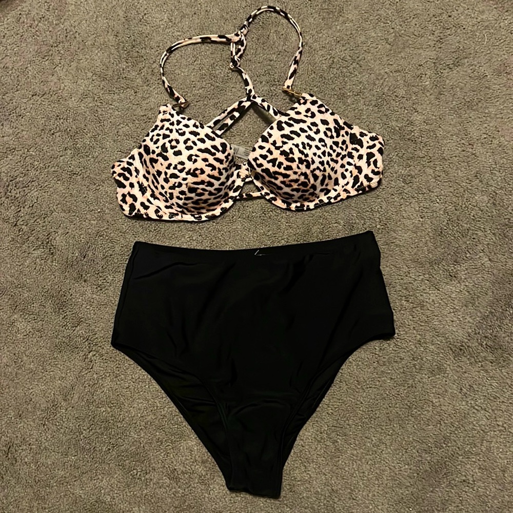 Victoria’s Secret Bikini